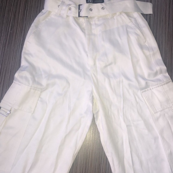 White belted Zara pants - Picture 2 of 2